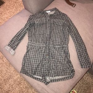Checkered long sleeve romper